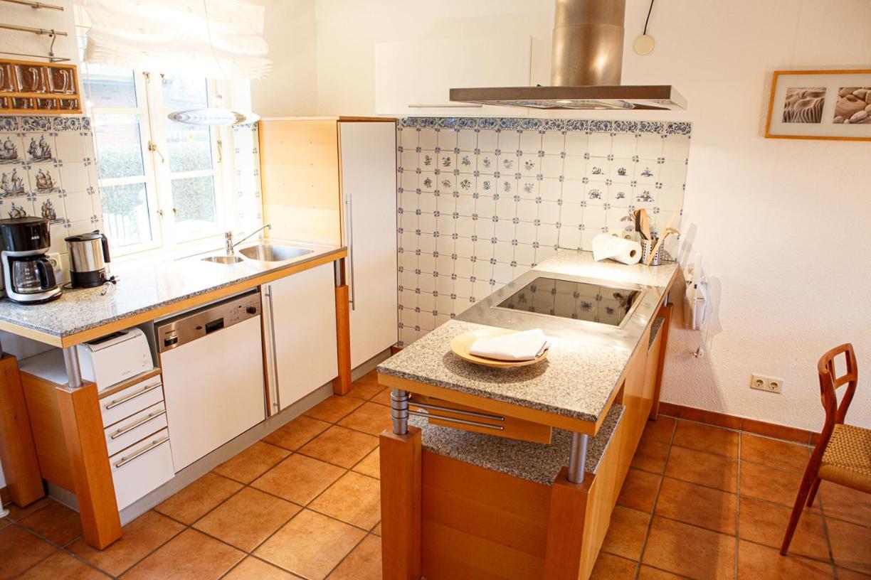 Friesennest Appartement Oldsum Buitenkant foto